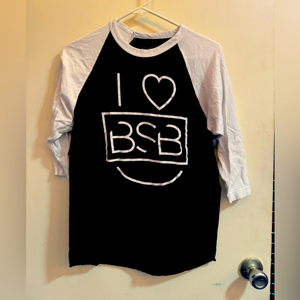 Backstreet Boys Official DNA Tour “I Still ❤️ BSB” Baseball Tee - Small